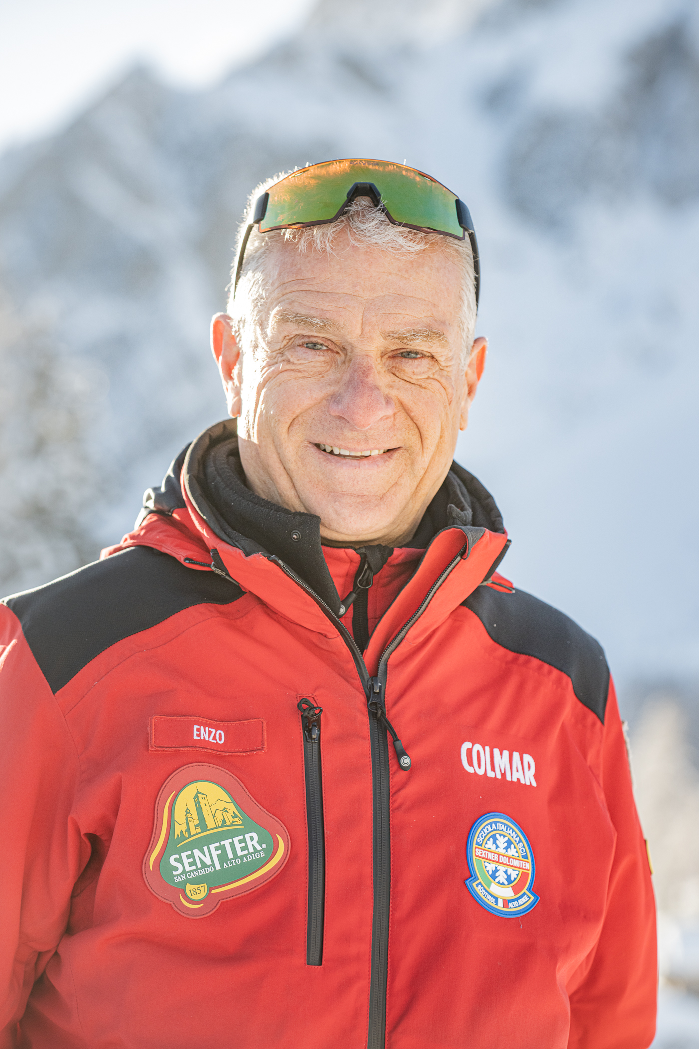 Skilehrer-Enzo-Skischule-Sexten
